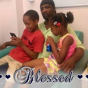 Meet your Posher, Esaw